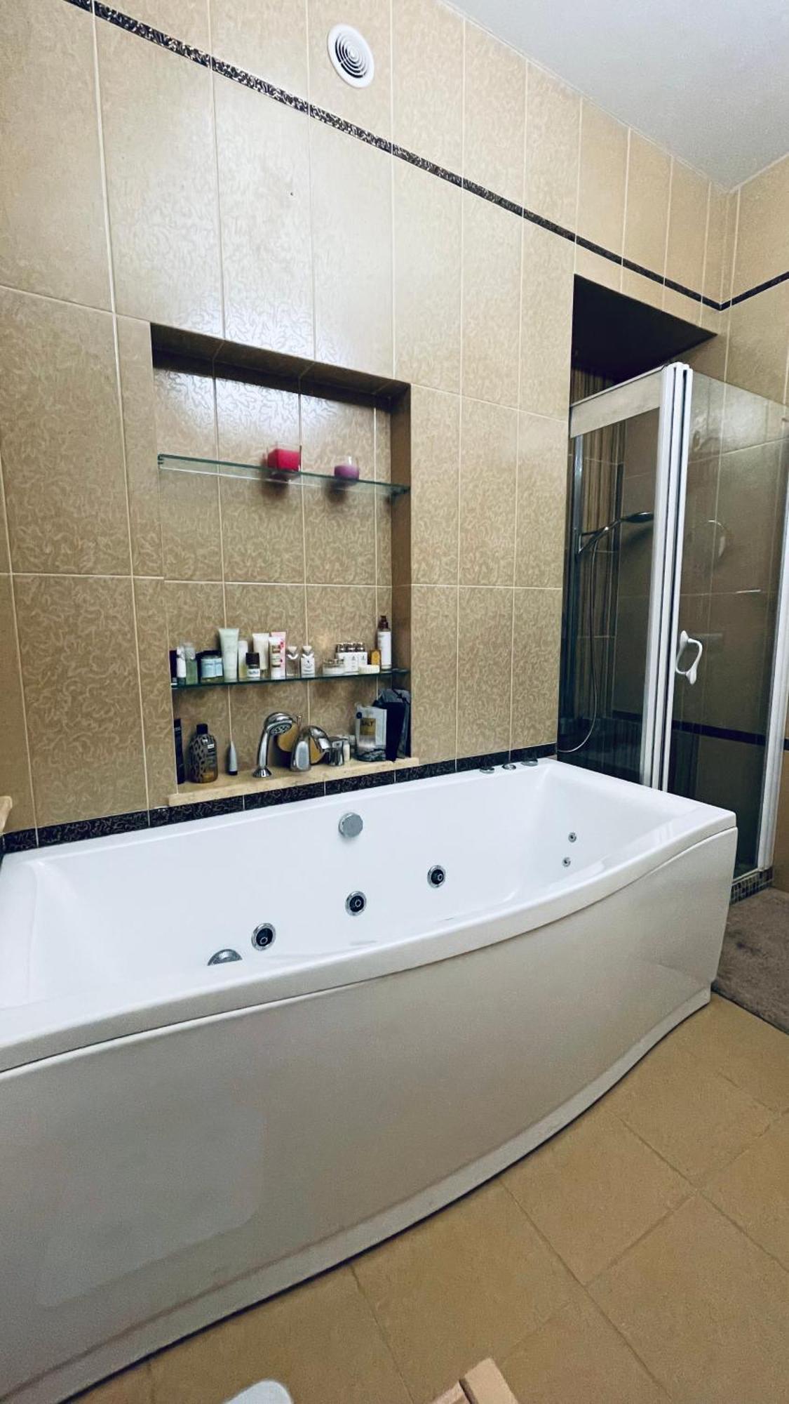 Luxury Design Apartments In The Center Of Kiev Kültér fotó